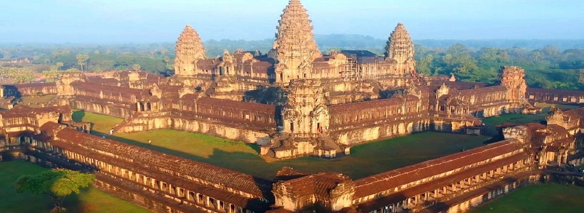 Famous Vishnu Temples of India for Pilgrimage - Sam India Tour